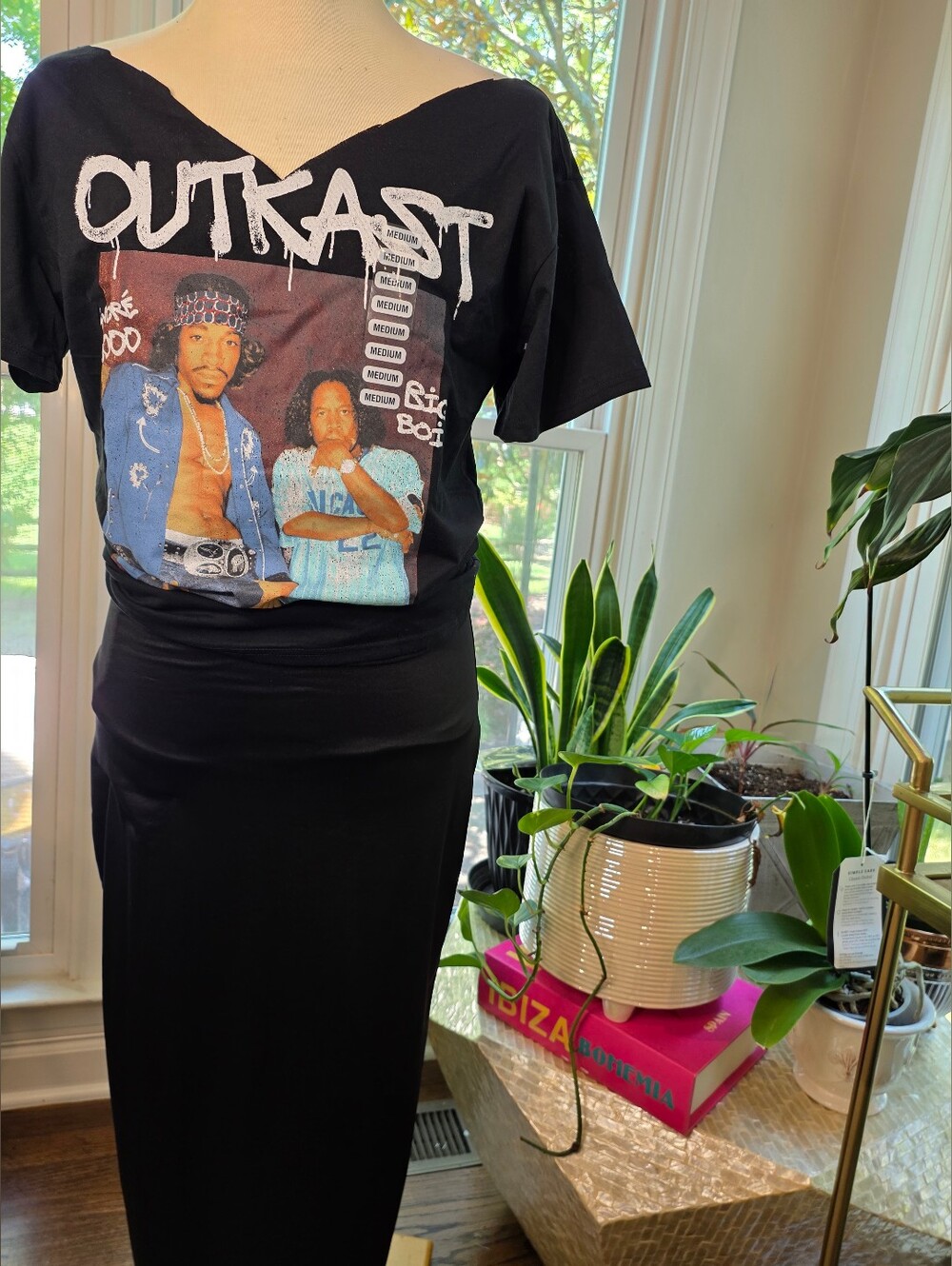 Black Outkast Graphic Tee - Unisex